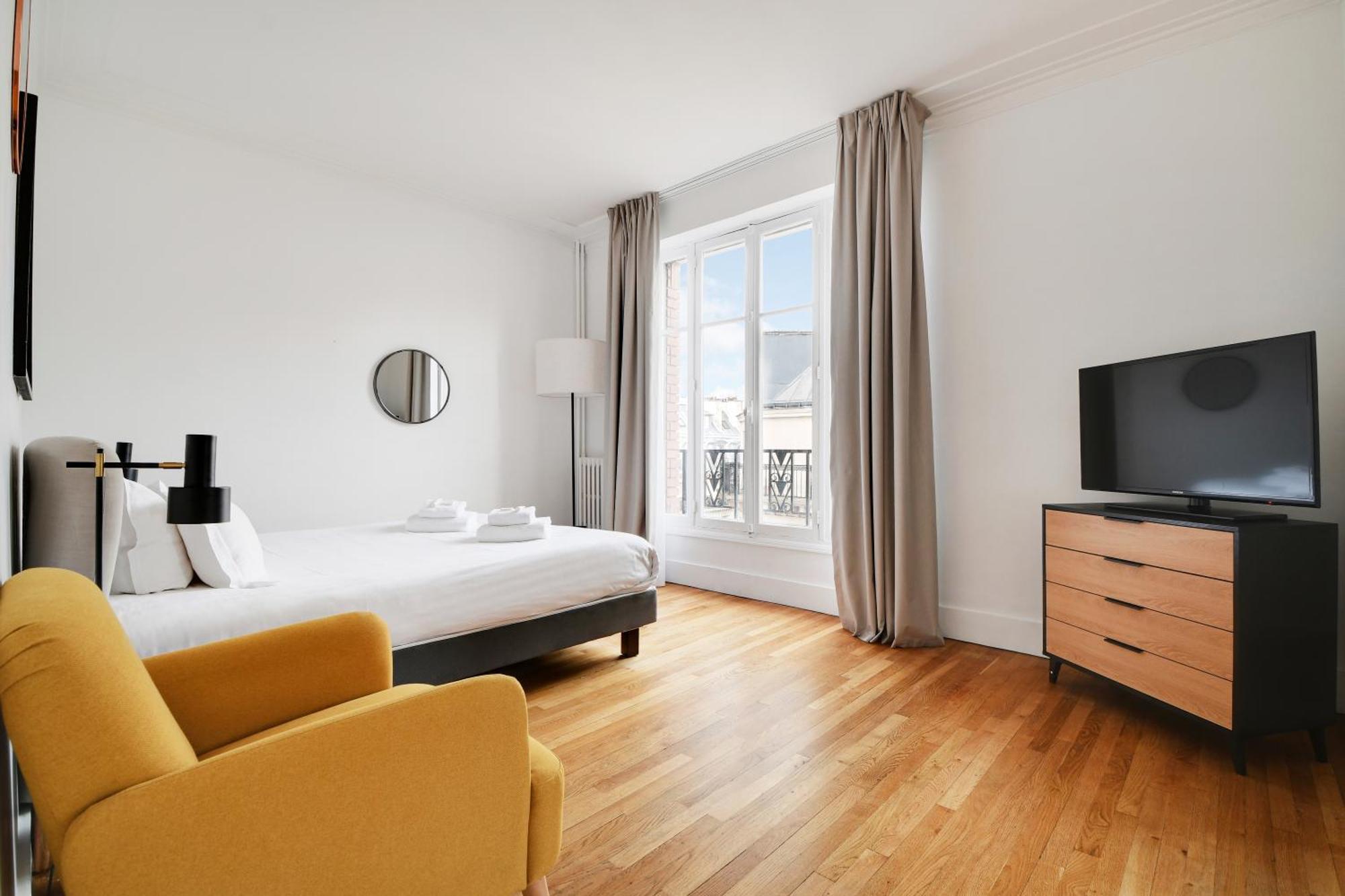Pick A Flat'S Apartments In Saint Michel - Rue Du Sommerard Paris Exterior photo