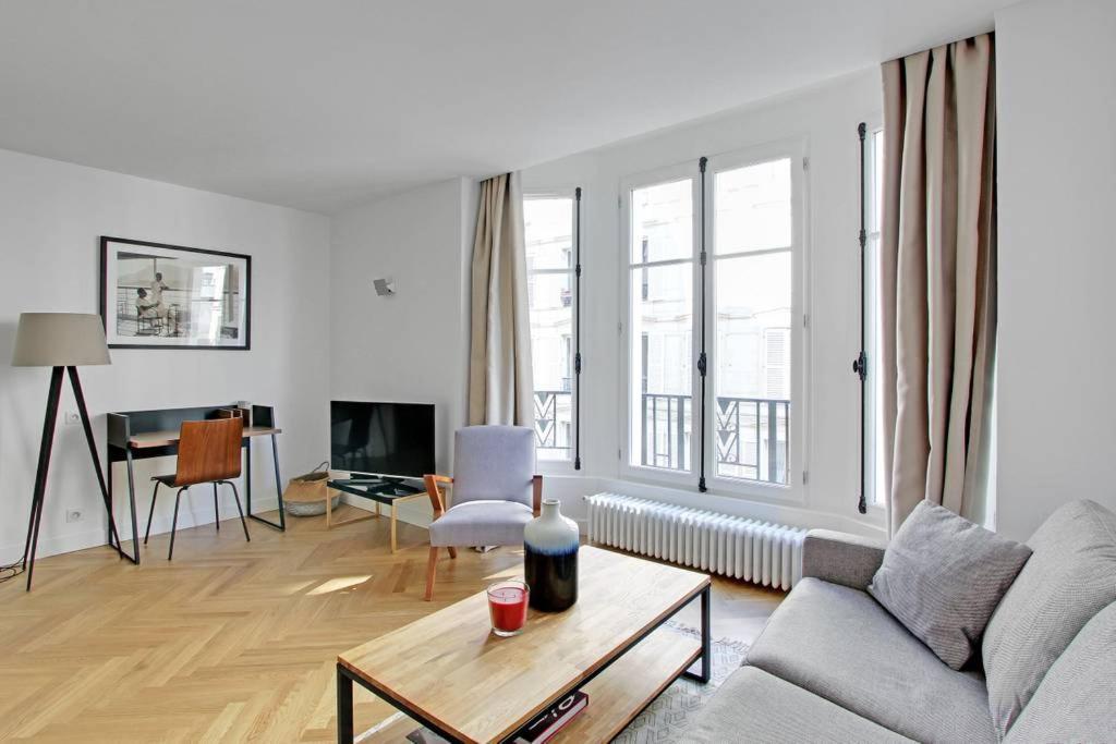 Pick A Flat'S Apartments In Saint Michel - Rue Du Sommerard Paris Exterior photo
