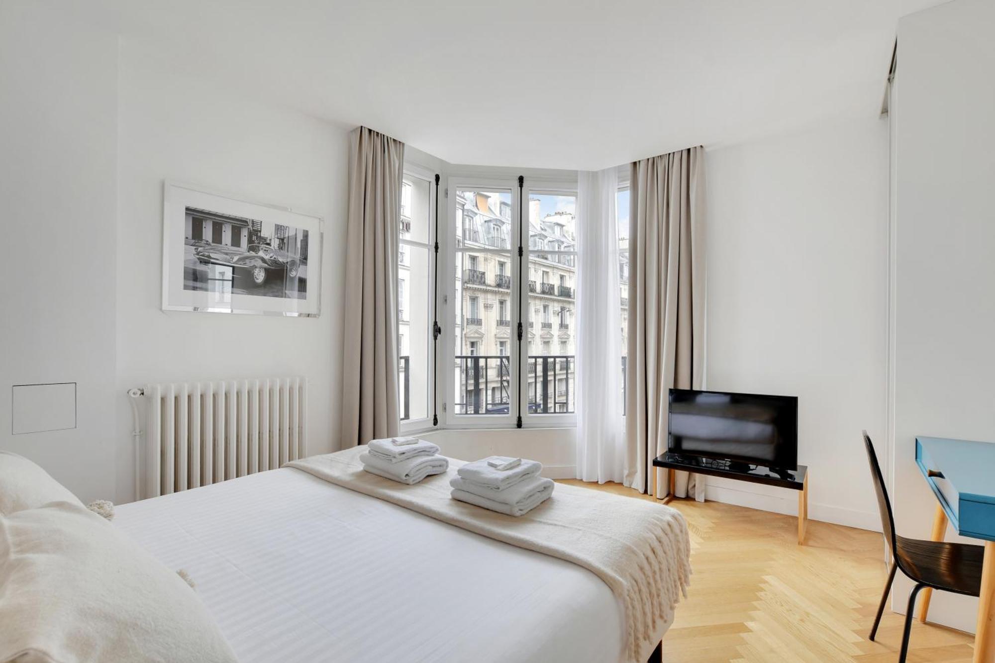 Pick A Flat'S Apartments In Saint Michel - Rue Du Sommerard Paris Exterior photo