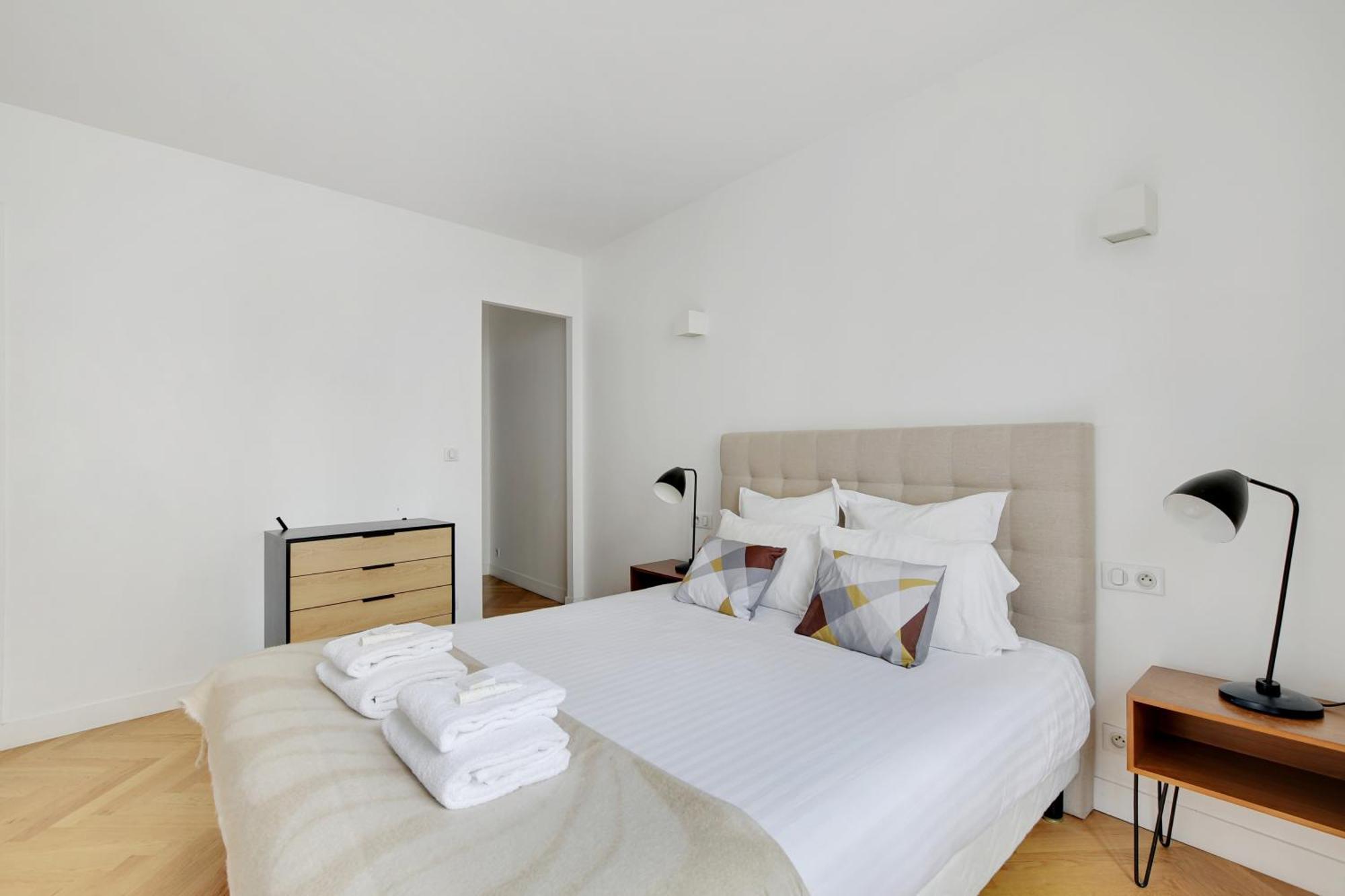 Pick A Flat'S Apartments In Saint Michel - Rue Du Sommerard Paris Exterior photo